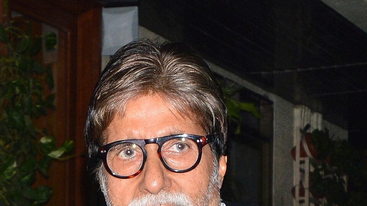 Amitabh Bachchan 84th birthday, Aishwarya Rai shares unseen photo with Aaradhya